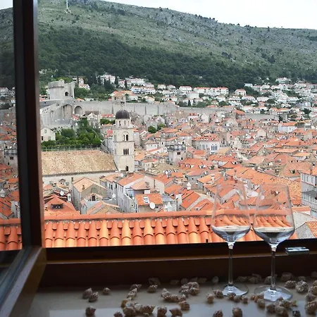 Rupe Apartment